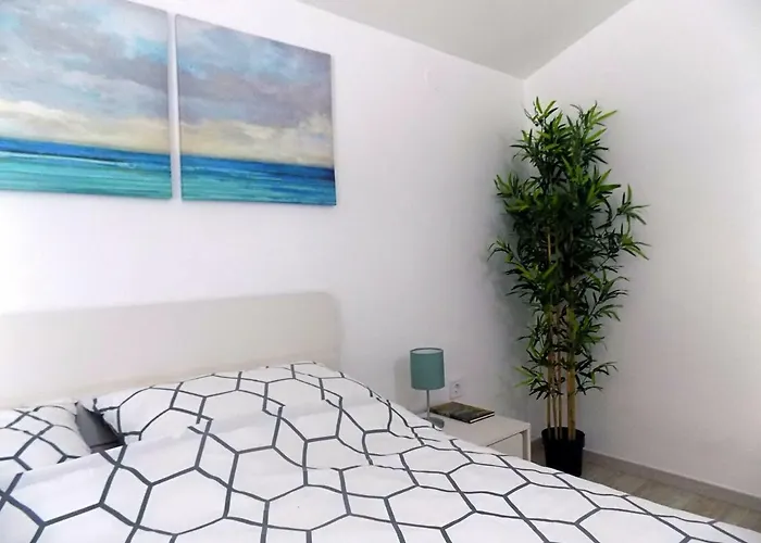 Apartment Radmila *